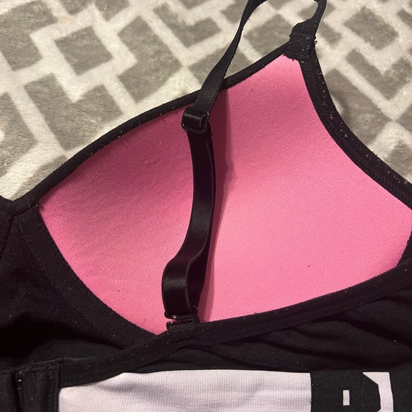 VS PINK Cool & Comfy comfortable, unlined bra - Picture 3 of 7